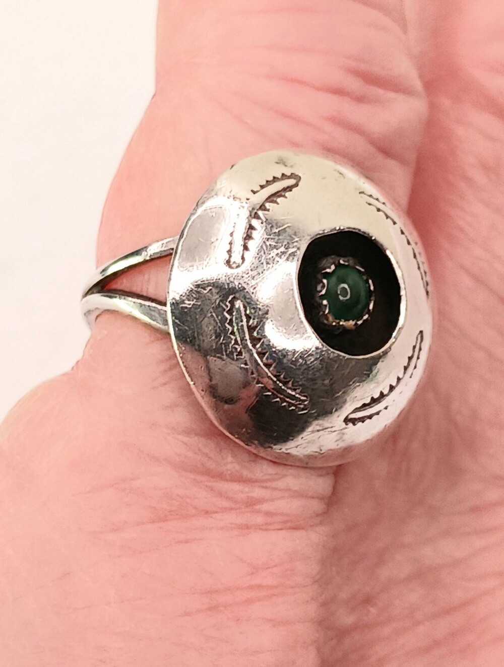 Vintage Sterling Silver And Malachite, Navajo Pinky Ring Size 6 4g